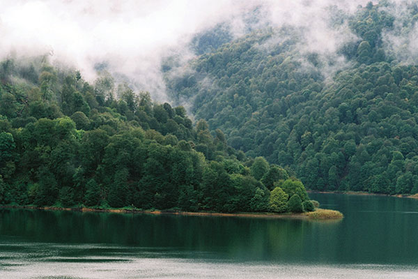 Озеро гейгель азербайджан фото